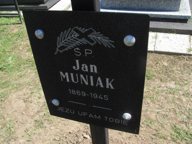 Jan Muniak 1868 Przecław - Grobonet - Wyszukiwarka osób pochowanych