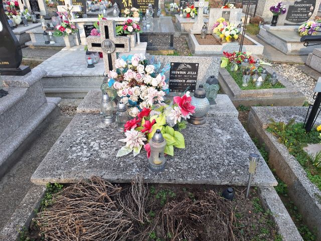 Józefa Moździoch 1912 Przecław - Grobonet - Wyszukiwarka osób pochowanych