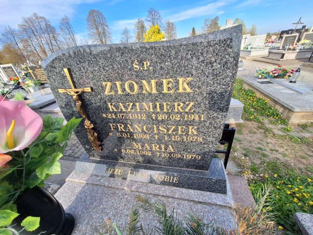 Kazimierz Ziomek 1912 Przecław - Grobonet - Wyszukiwarka osób pochowanych
