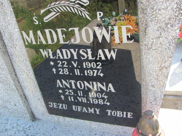 Grób Władysław Madej