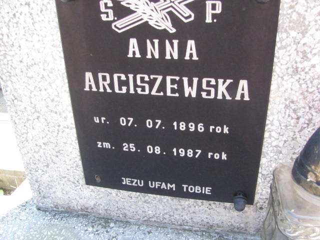 Grób Anna Arciszewska